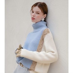 Petite Studio Hudson Sweater in Blue